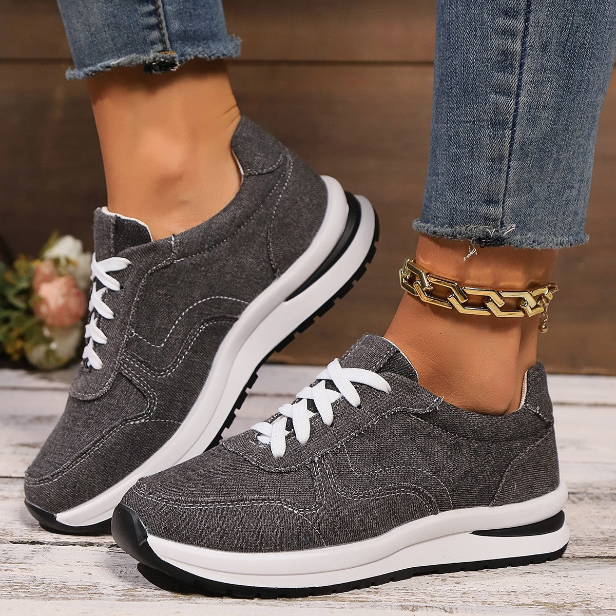 Breathable Platform Height Increasing Sports Casual Shoes For Women